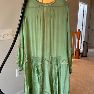 1920s Dress - Pretty Pale Green Shirred Soft Day Dress